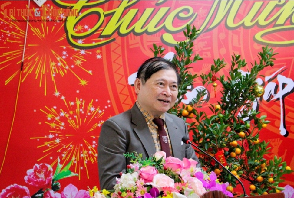 Chủ tịch Phan Xuân Dũng chúc mừng ngày Thầy thuốc Việt Nam